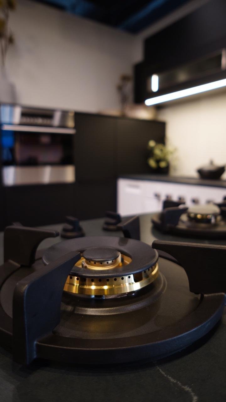 A&D Showroom 06.jpg