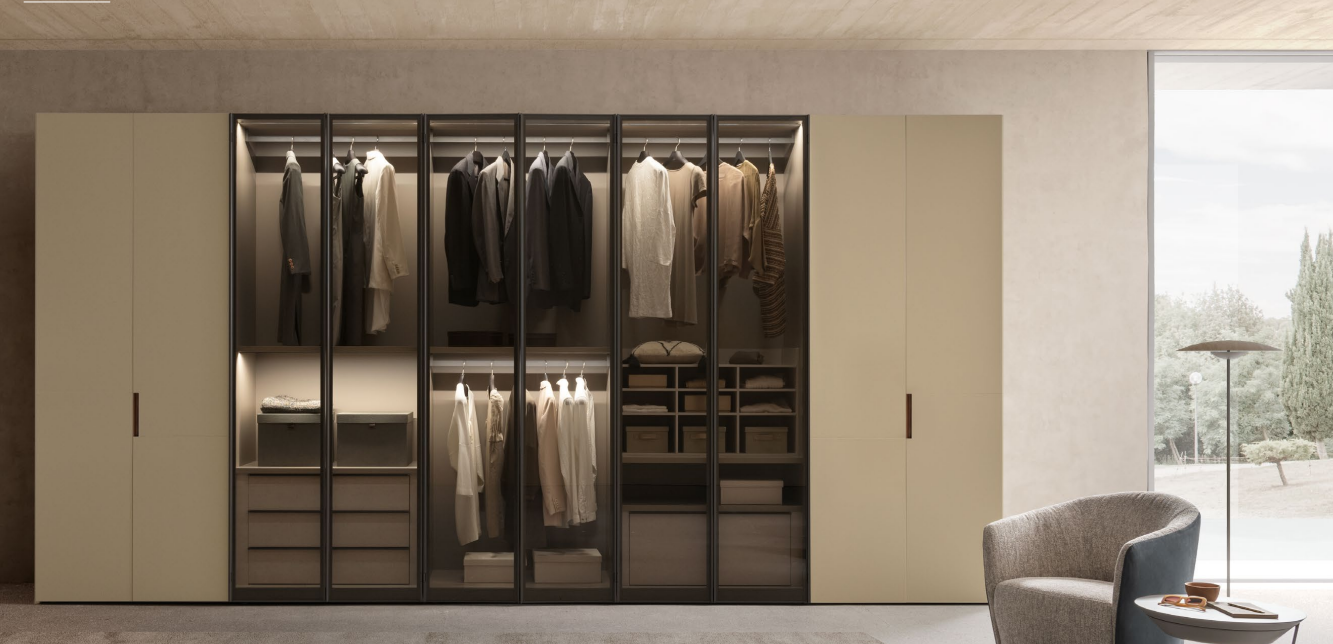 Custom closet by 7Haus