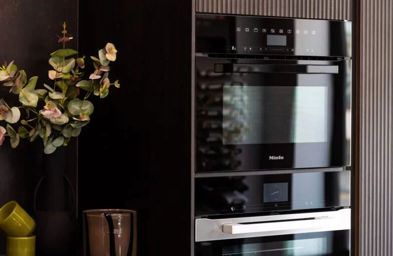 Oven appliance by 7Haus
